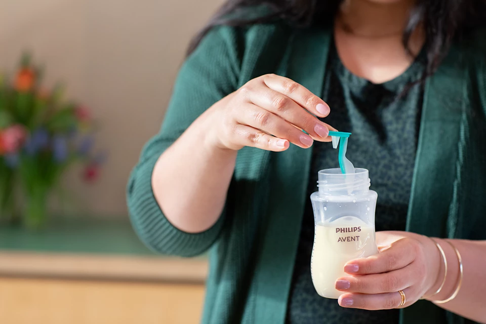 Set Mamaderas Philips Avent SCD657/11 con chupete y cepillo