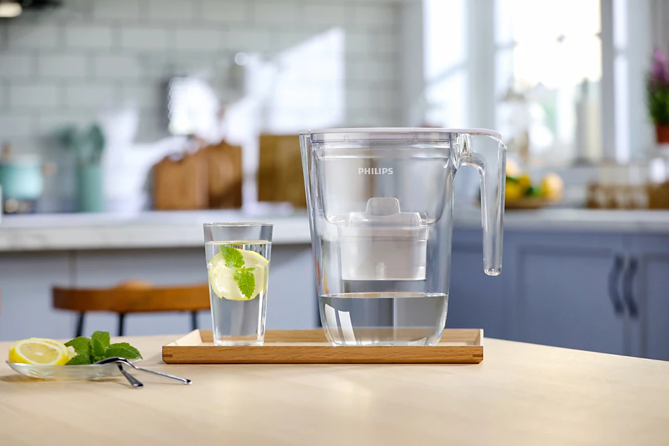 Jarra purificadora de agua Philips con timer 2.6L c/filtro